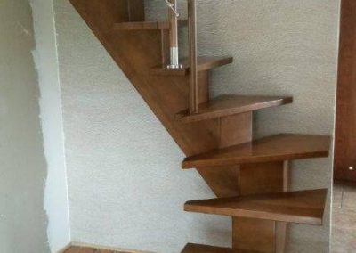 schody-drewniane-jednobelkowe (33)