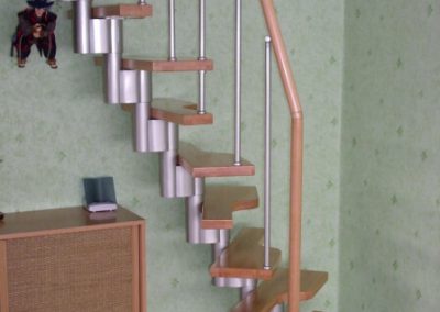 schody-metalowo-drewniane-mlynarskie (8)