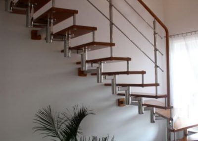 schody-metalowo-drewniane-modulowe (1)
