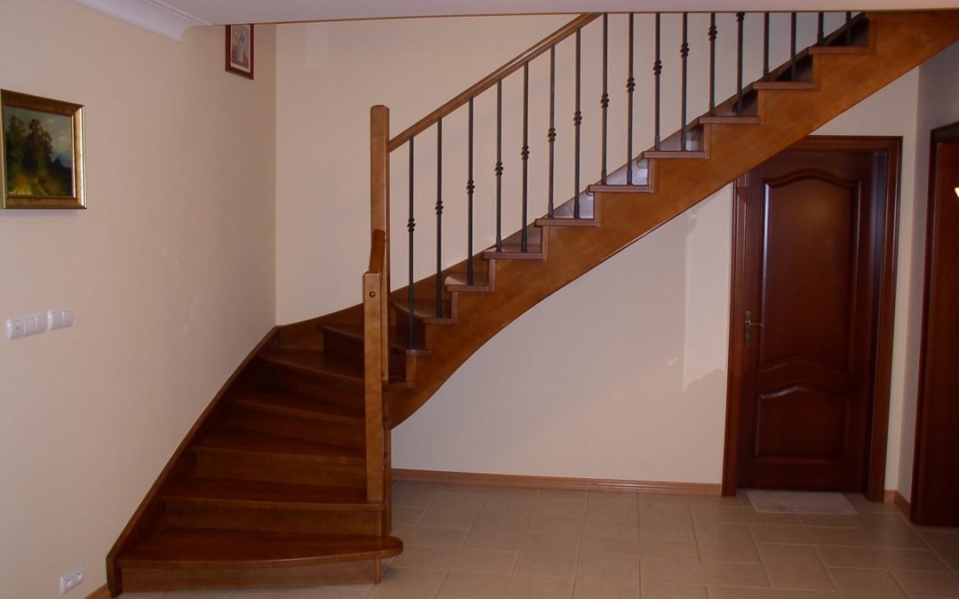 Ile kosztują schody drewniane?