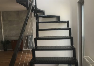schody dwubelkowe